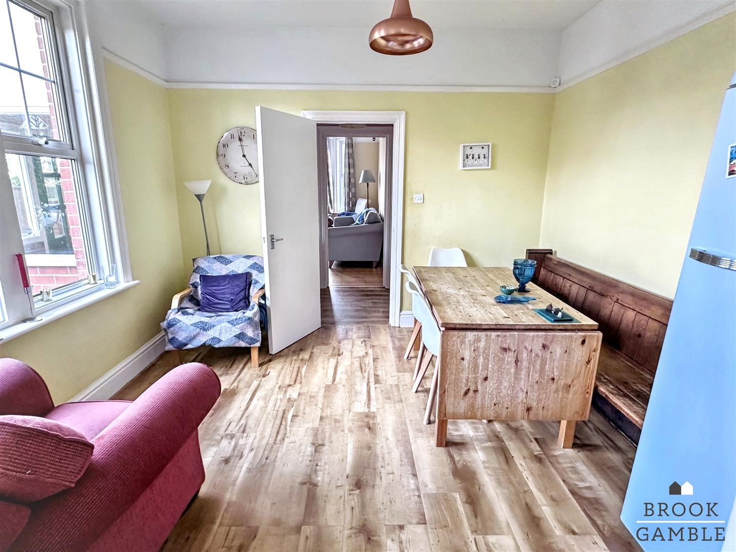 7 Bedroom House - Semi-Detached. Milton Road in Eastbourne, East Sussex 8